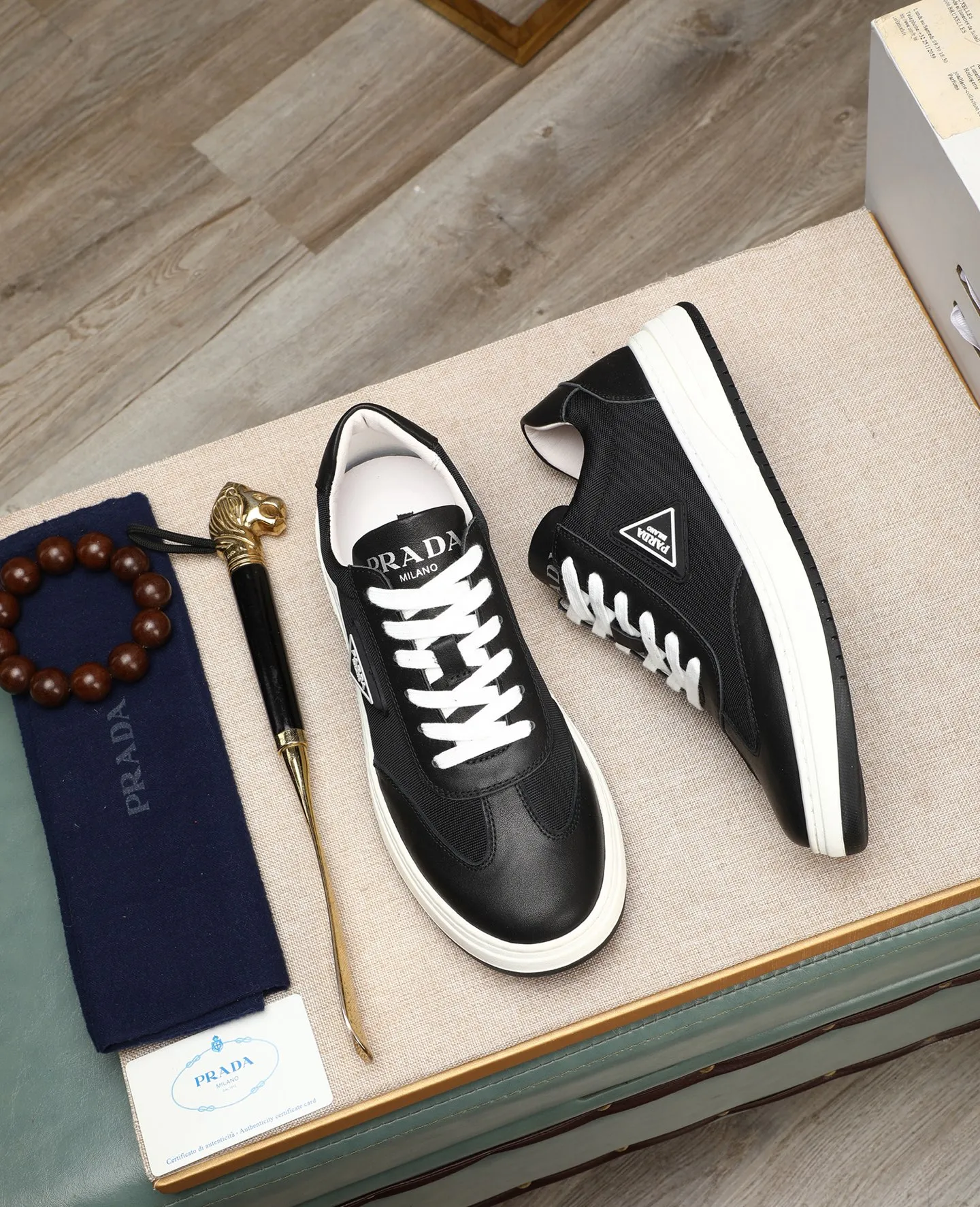 Men's men's shoes 💰420 🌹🌹[PRADA—Prada] latest model 🙈original replica! 👟👟👟Available here. The workmanship is top-notch. The upper is made of Italian 🇮🇹Imported calfskin. ❗️Breathable genuine leather lining @Suitable for travel. The original version has an enlarged engraved sole, making it suitable for all kinds of travels, showing low-key luxury. Let quality speak for itself. Color: Size: 38-44